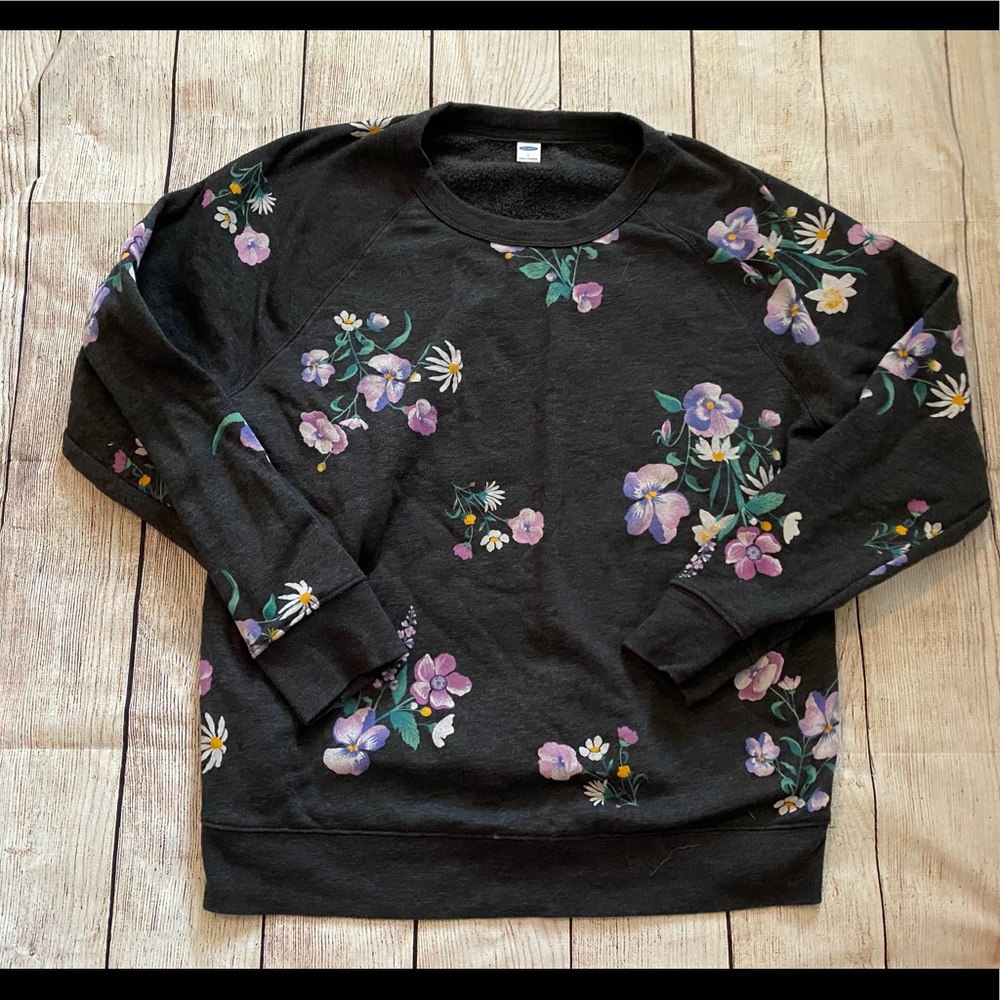 Old Navy floral few neck sweater